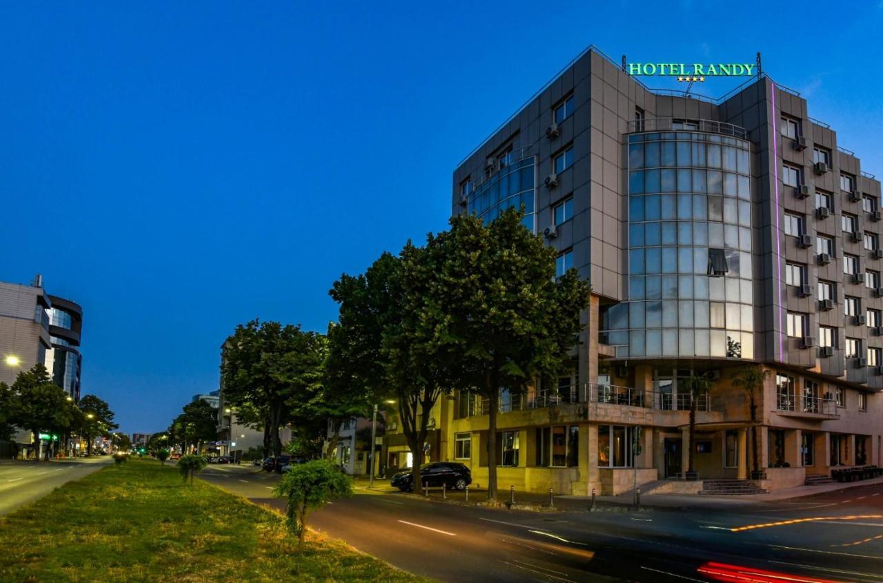 Hotel Randy كونستانتا المظهر الخارجي الصورة