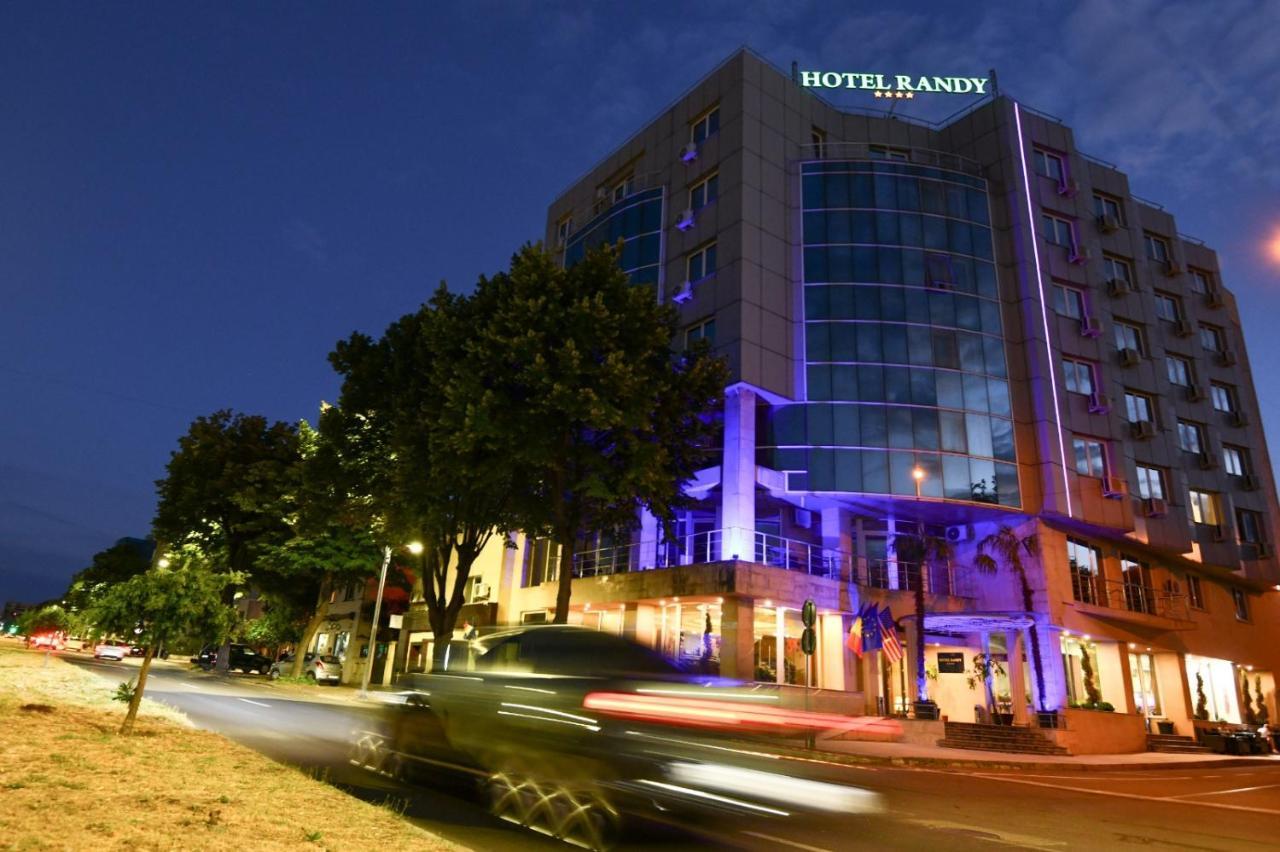 Hotel Randy كونستانتا المظهر الخارجي الصورة