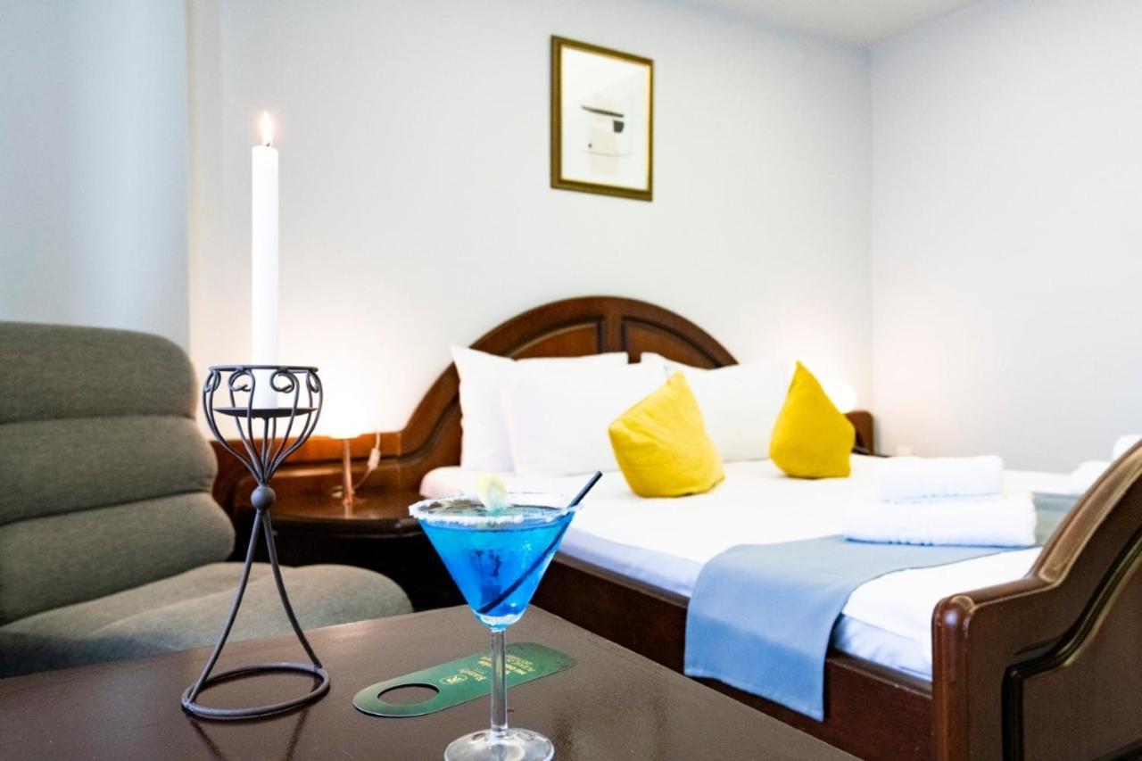 Hotel Randy كونستانتا المظهر الخارجي الصورة